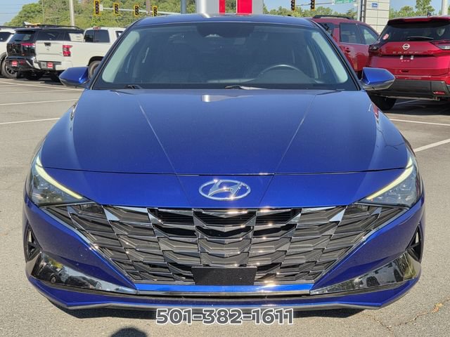 Used 2023 Hyundai Elantra Limited w/ Winter Weather Package FWD image 5