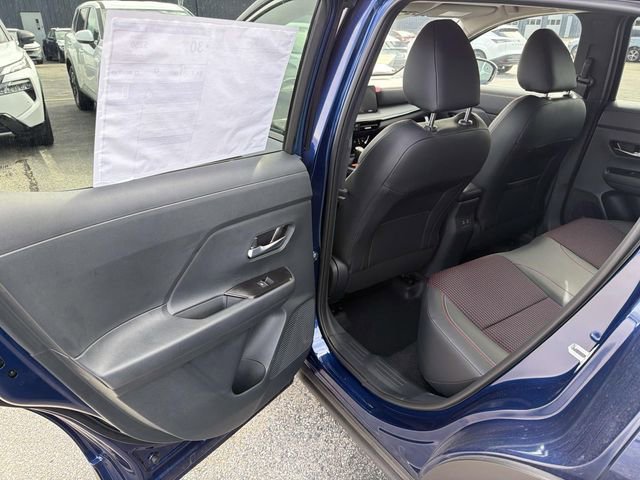 New 2026 Nissan Kicks SR w/ Cold Weather Package image 12