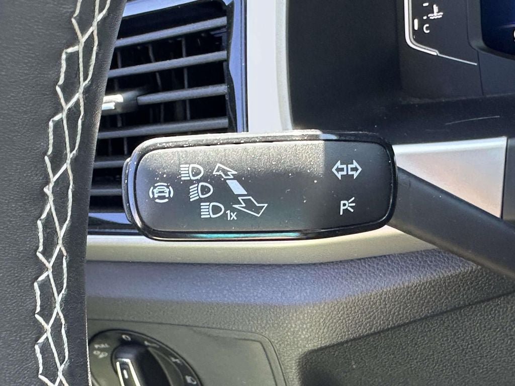 Used 2022 Volkswagen Atlas SEL AWD/4WD image 35