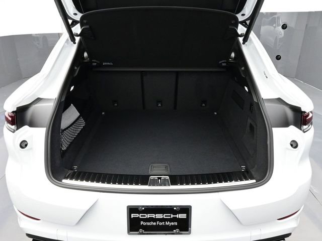 New 2026 Porsche Cayenne S image 16