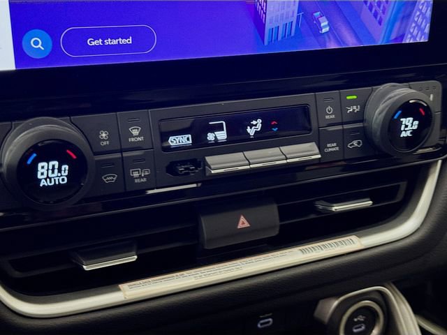 Used 2024 Toyota Grand Highlander AWD Hybrid image 16