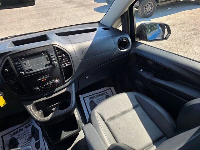 Used 2023 Mercedes-Benz Metris Passenger image 34