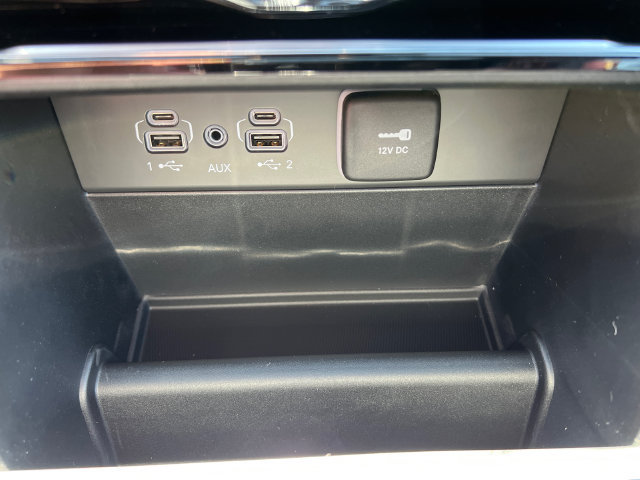 New 2026 Jeep Grand Cherokee Limited w/ Limited Altitude Package AWD/4WD image 20