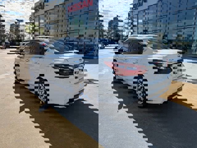 Used 2018 Nissan Altima 2.5 S w/ S Convenience Package image 3