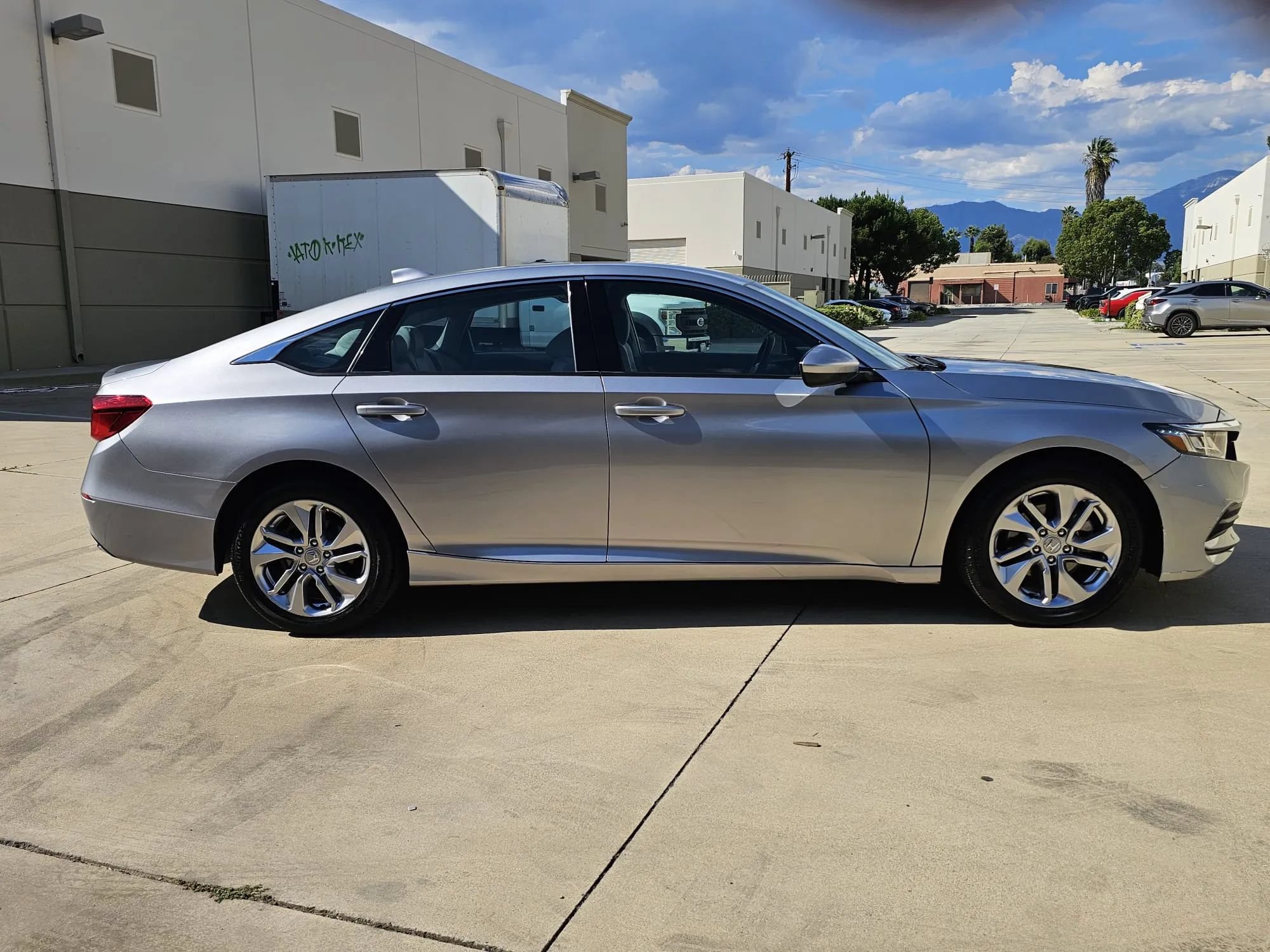 Used 2019 Honda Accord LX image 4