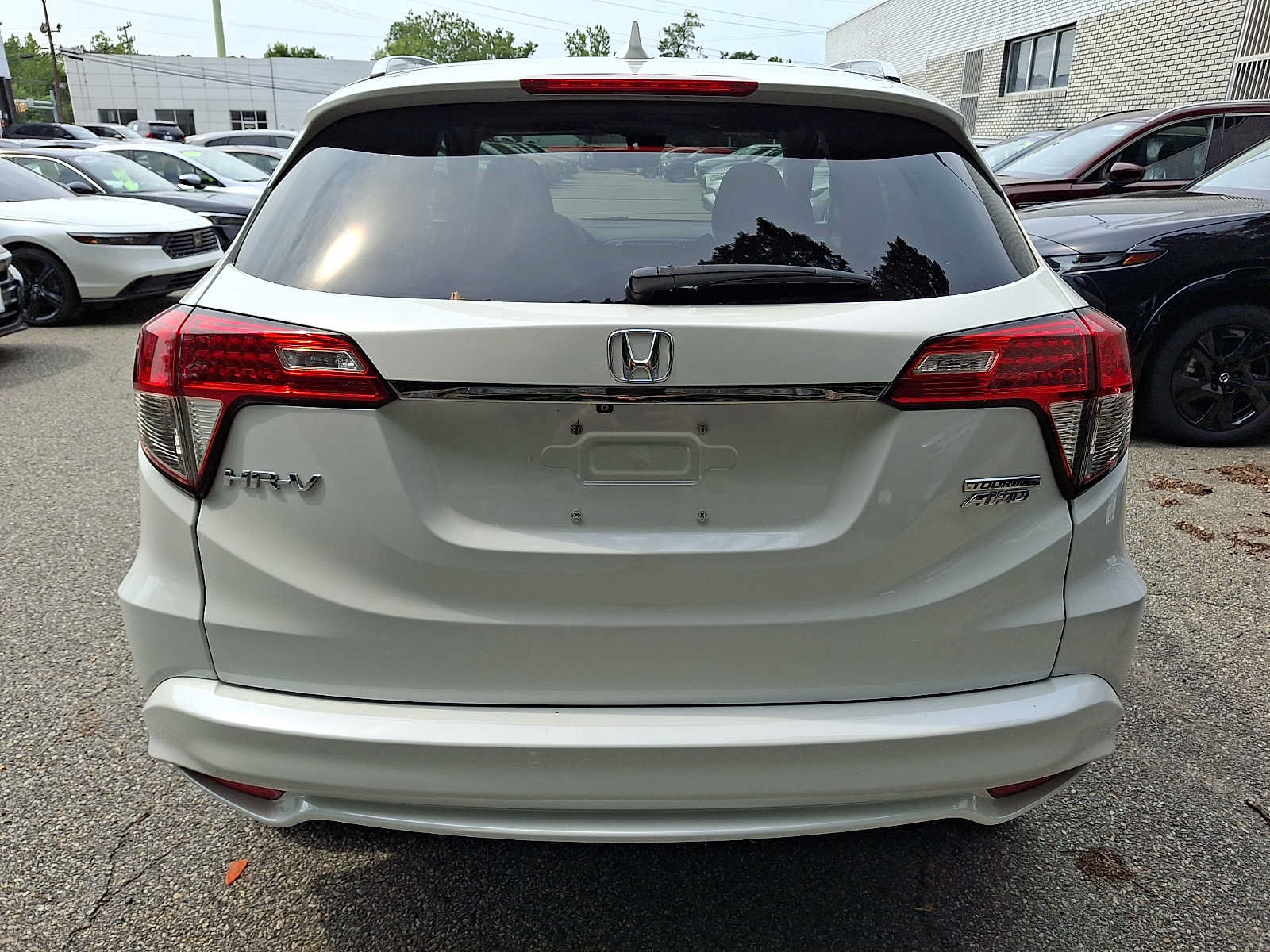 Used 2019 Honda HR-V Touring image 5
