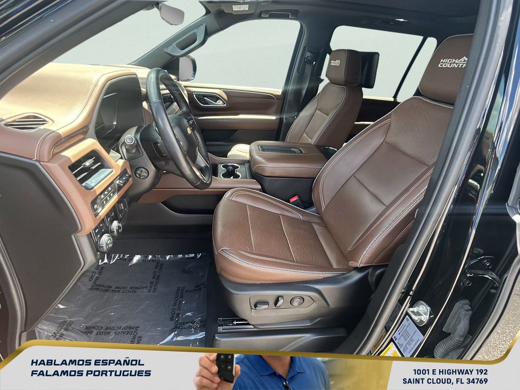 Used 2024 Chevrolet Suburban High Country AWD/4WD image 12