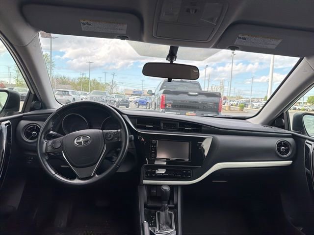 Used 2016 Scion iM image 12