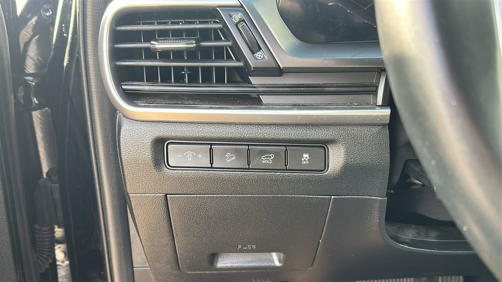 Used 2025 Kia Telluride S FWD image 21