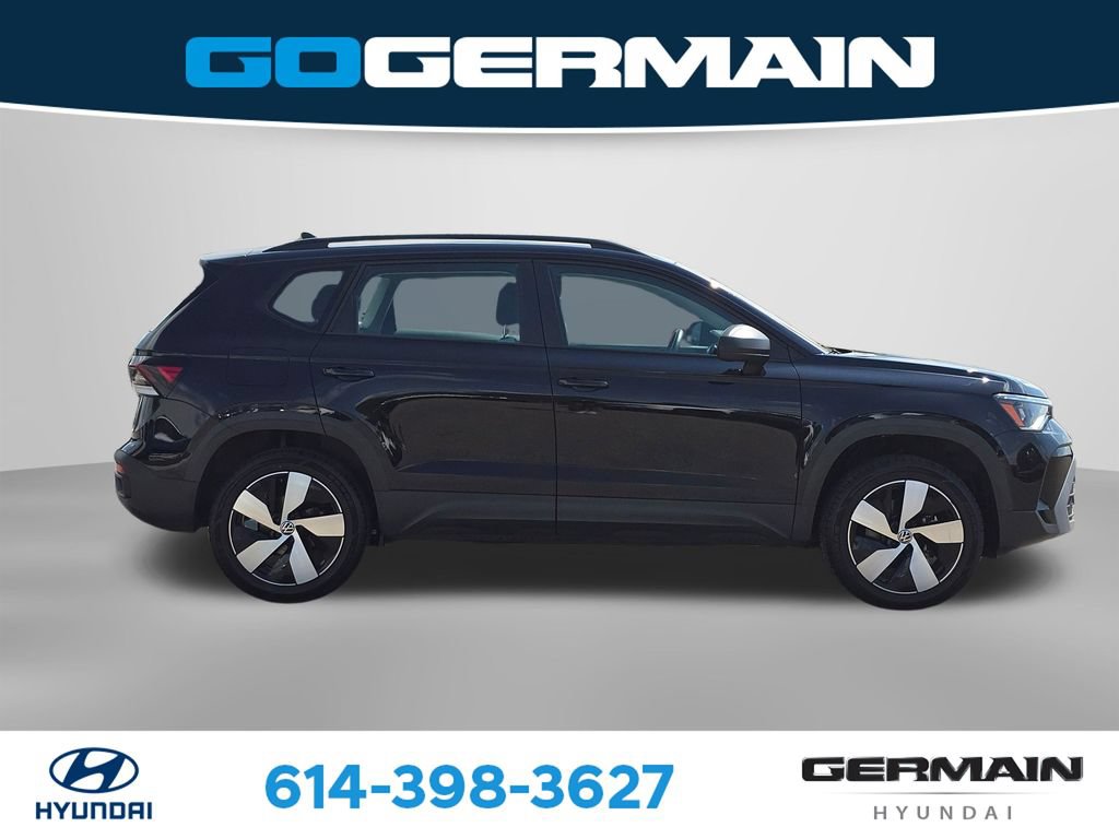 Used 2025 Volkswagen Taos S AWD/4WD image 6