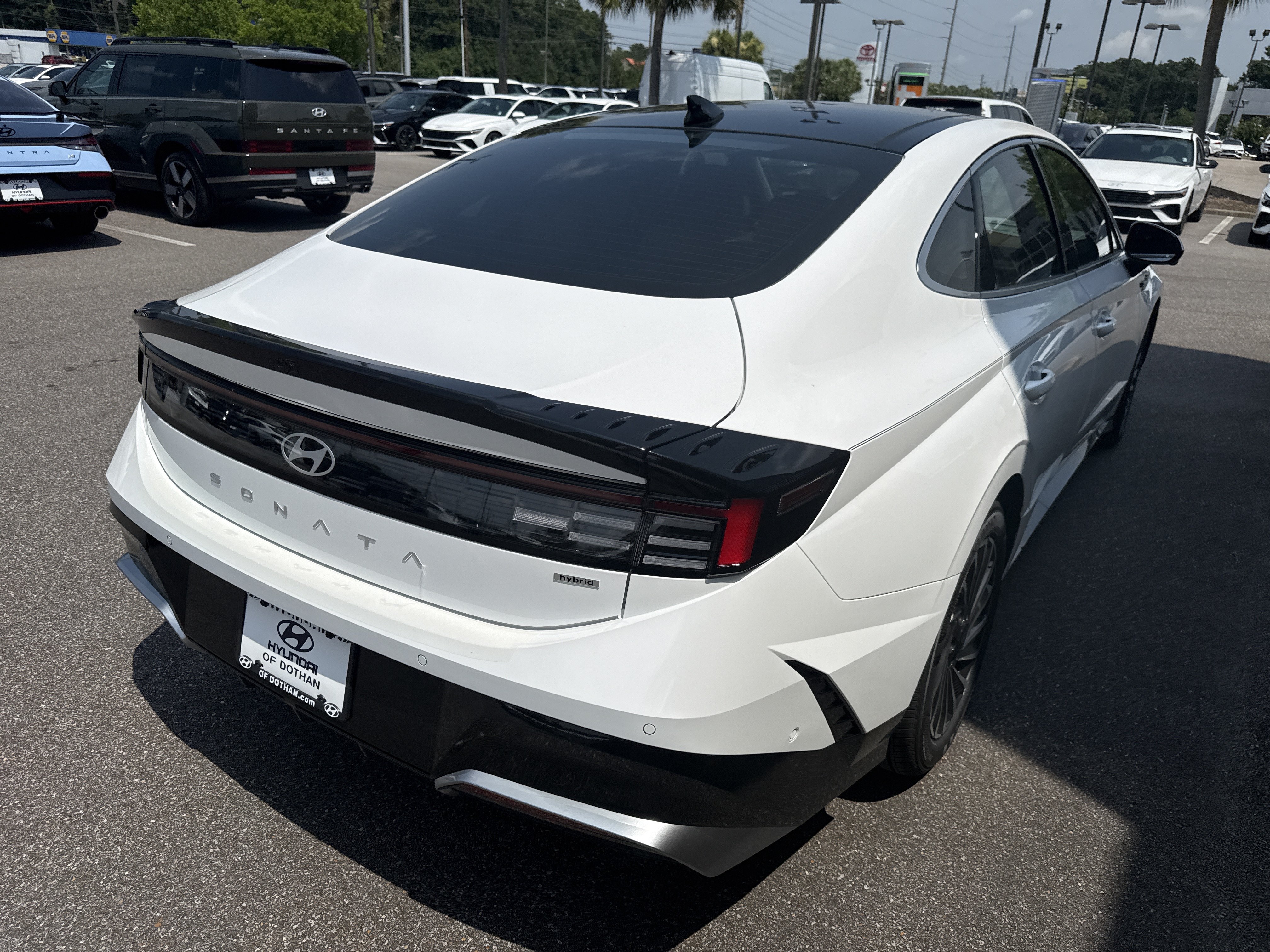New 2026 Hyundai Sonata Limited FWD image 4