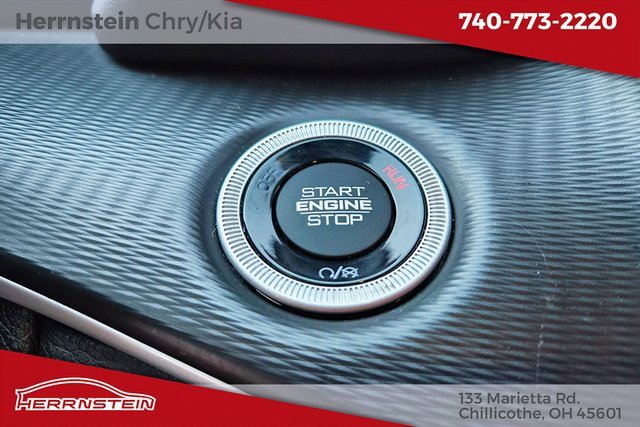 Used 2023 Jeep Grand Cherokee Altitude image 20