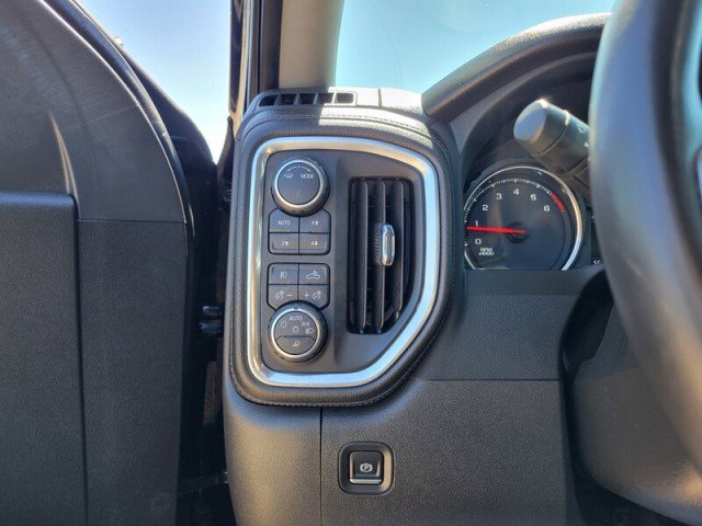 Used 2022 Chevrolet Silverado 1500 LT Trail Boss w/ Safety Package image 14