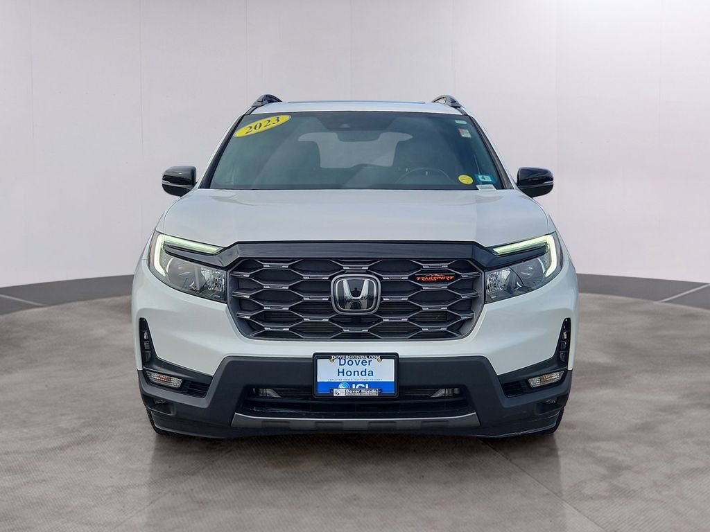 Certified 2023 Honda Passport TrailSport image 2