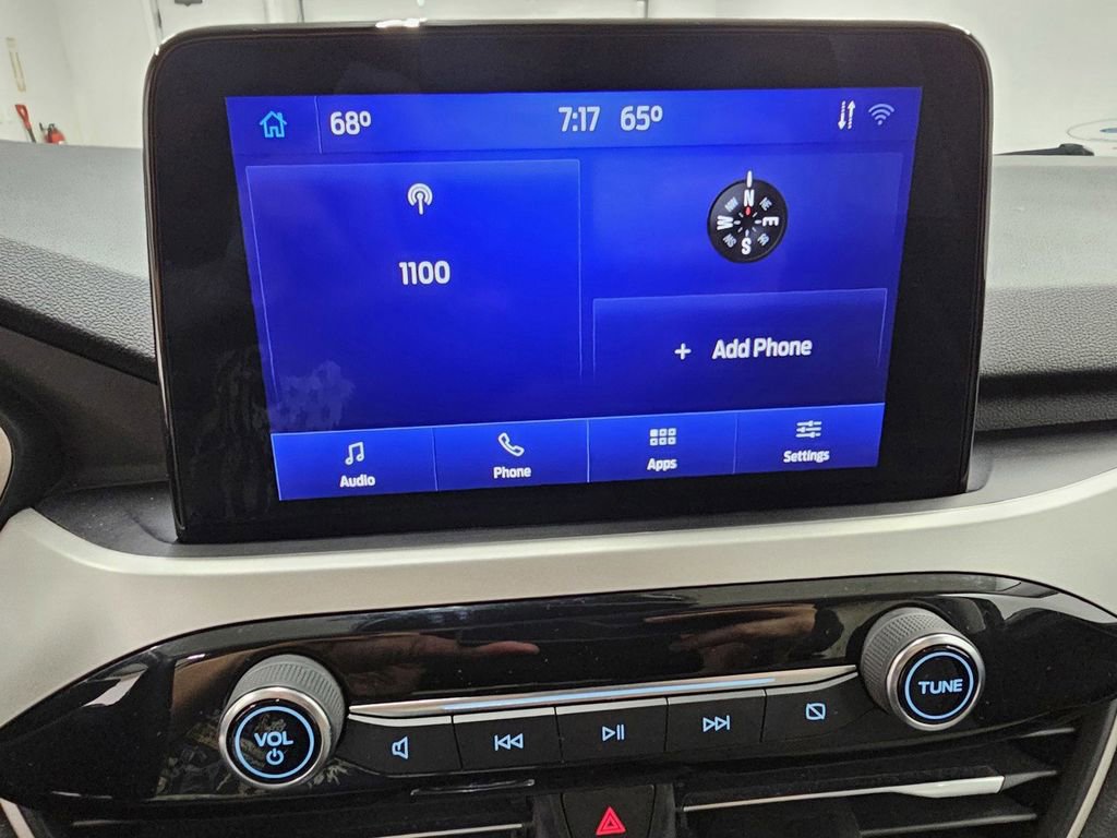Used 2022 Ford Escape SE FWD image 16