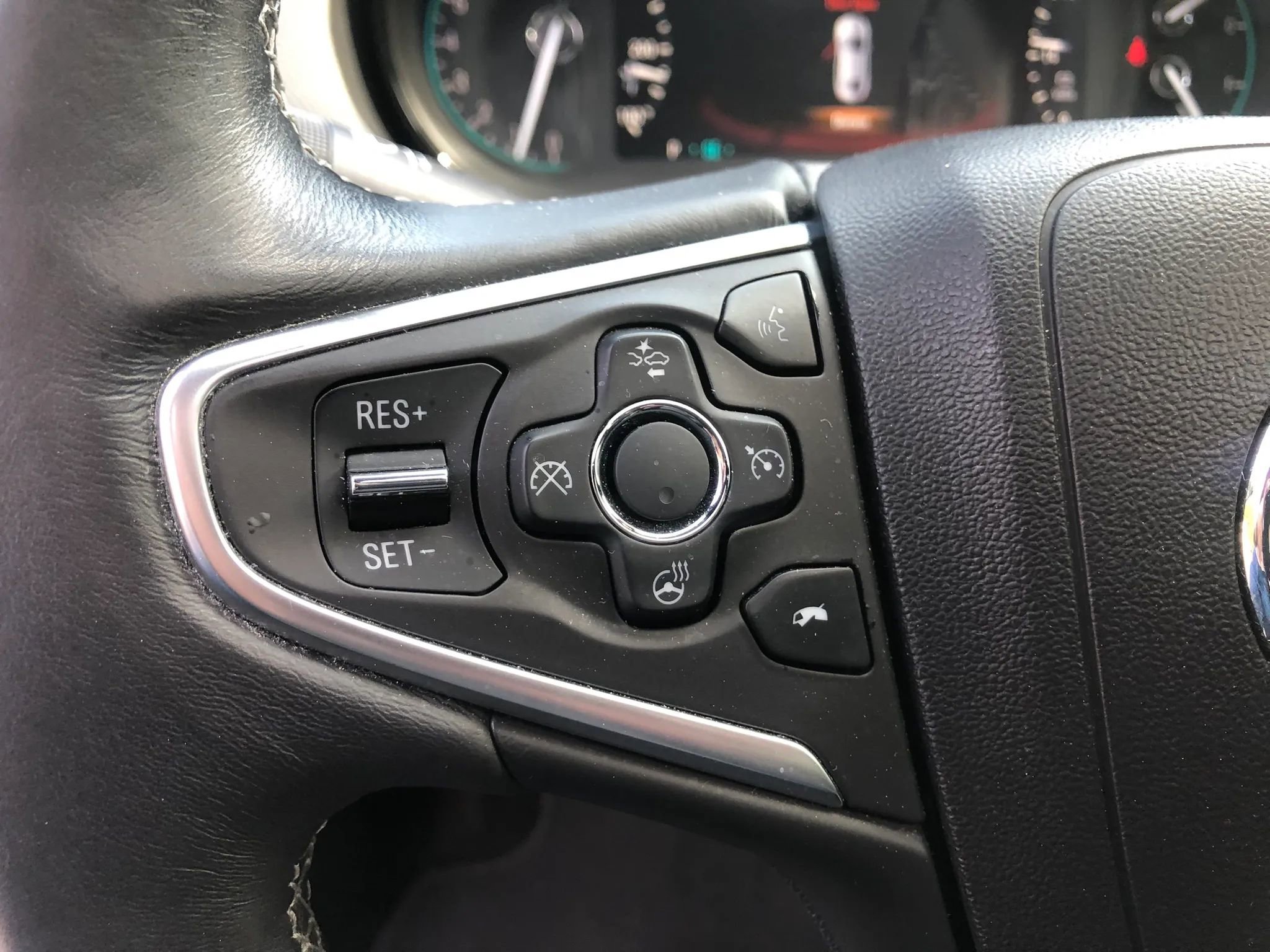 Used 2014 Buick Regal GS w/ Driver Confidence Package #1 image 32