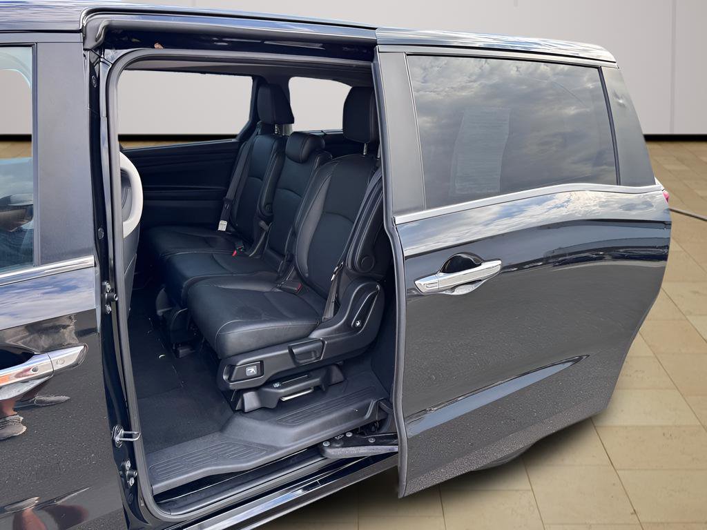 Used 2023 Honda Odyssey Touring image 36