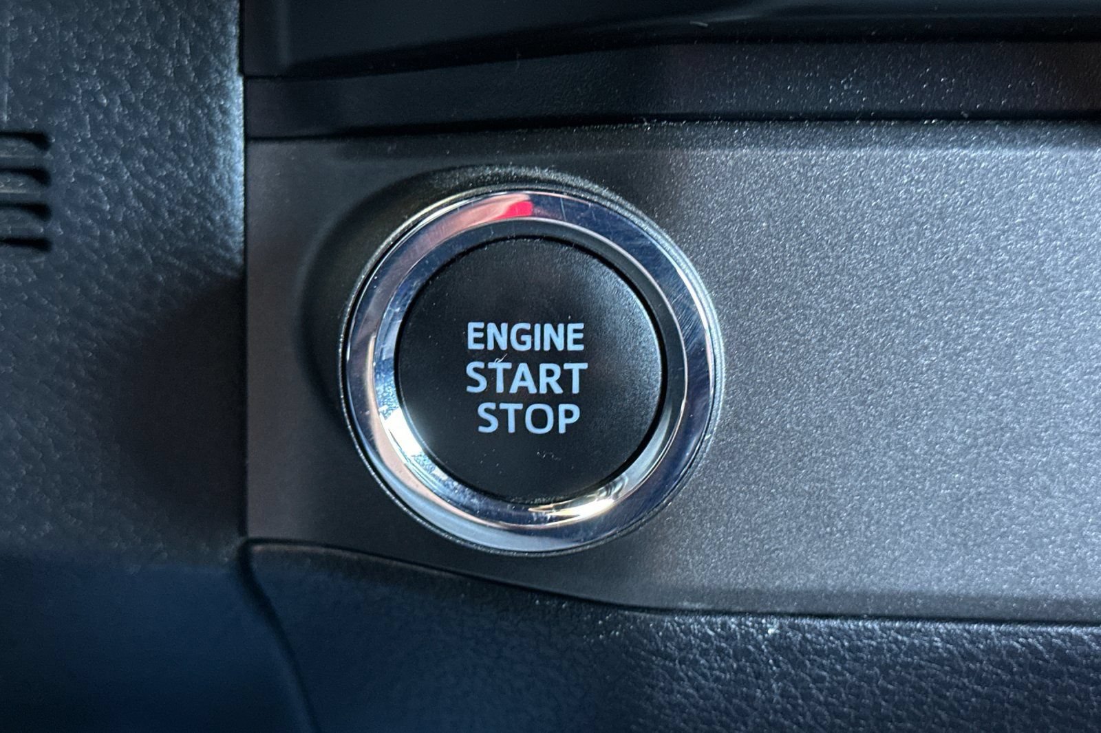 Used 2019 Toyota Tacoma TRD Sport w/ Exterior Package RWD image 21