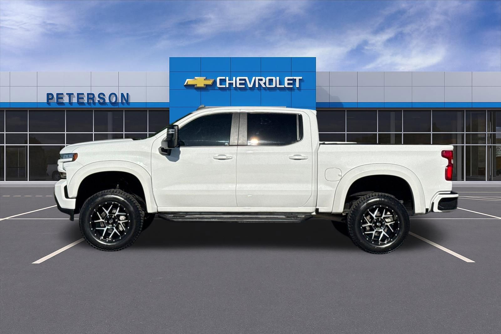 Used 2020 Chevrolet Silverado 1500 RST w/ True North Edition AWD/4WD image 7