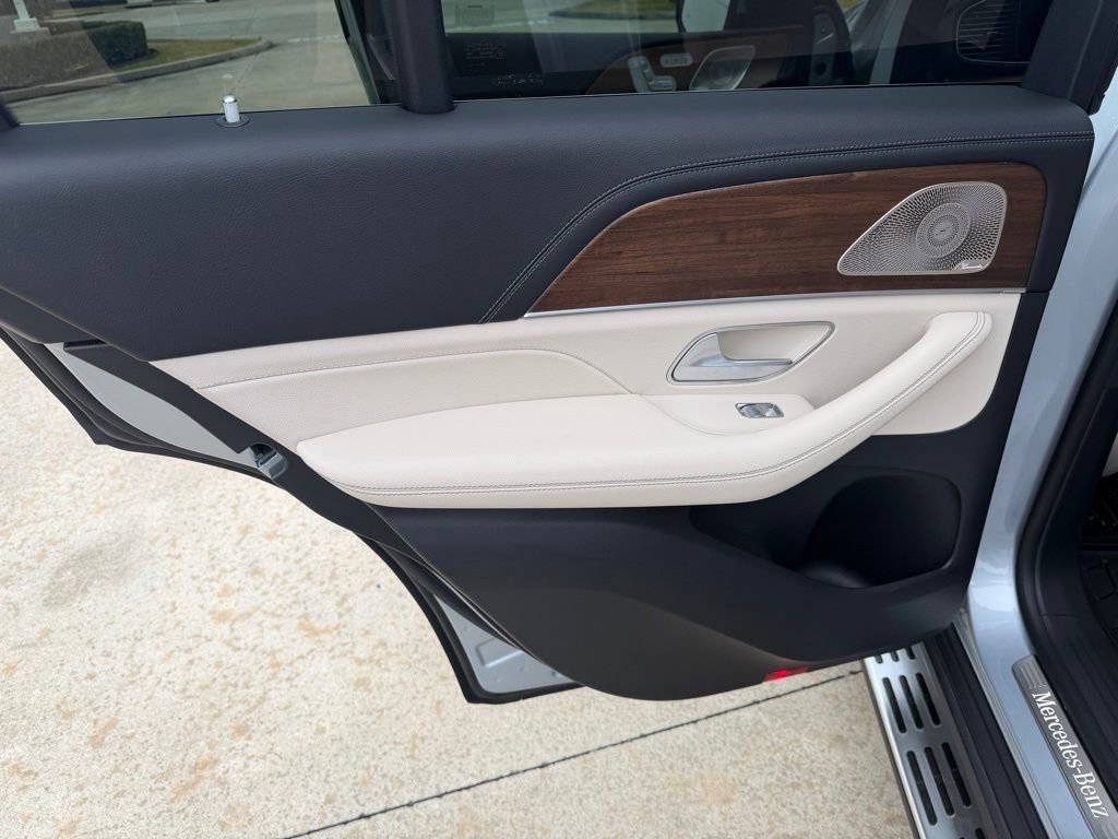 Used 2025 Mercedes-Benz GLE 350 4MATIC image 14