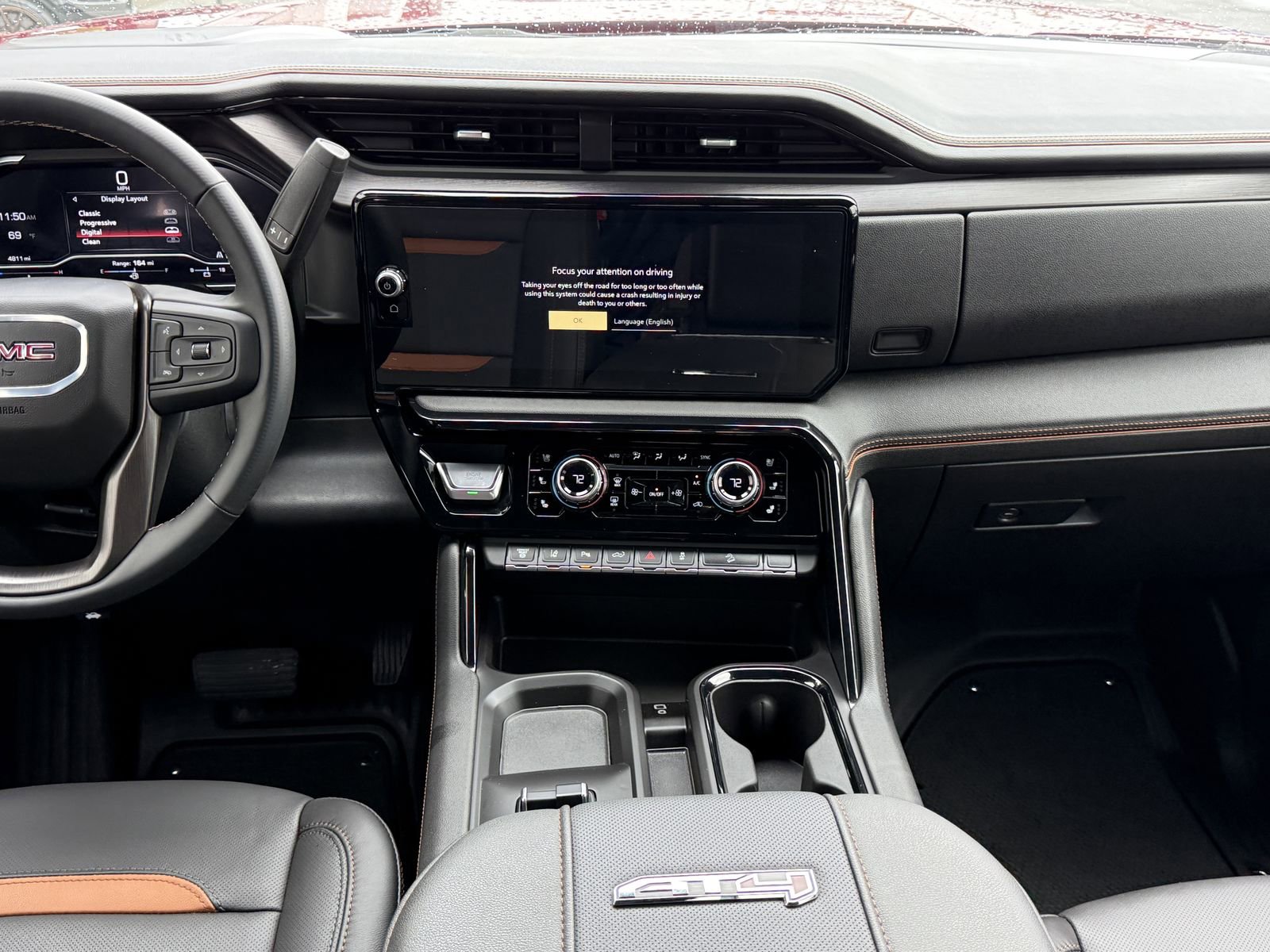 Used 2025 GMC Sierra 2500 AT4 w/ AT4 Premium Plus Package image 15