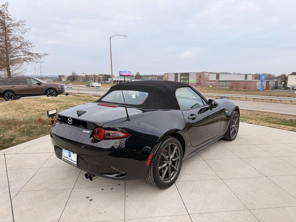 Used 2016 MAZDA MX-5 Miata Grand Touring image 7