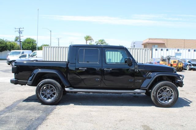 Used 2020 Jeep Gladiator Overland w/ Popular Equipment Package AWD/4WD image 3