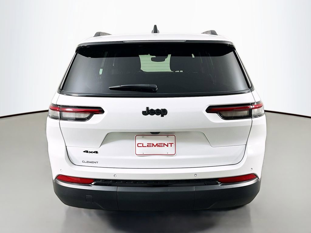 Used 2023 Jeep Grand Cherokee L Laredo AWD/4WD image 8