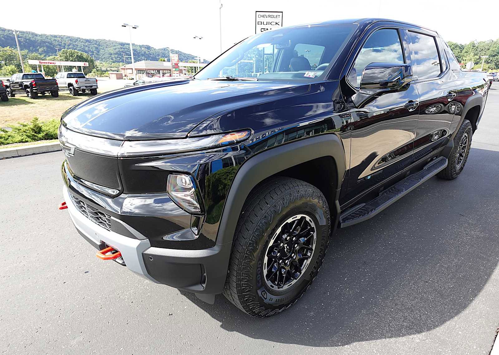 New 2026 Chevrolet Silverado EV Trail Boss w/ Plus Package AWD/4WD image 5