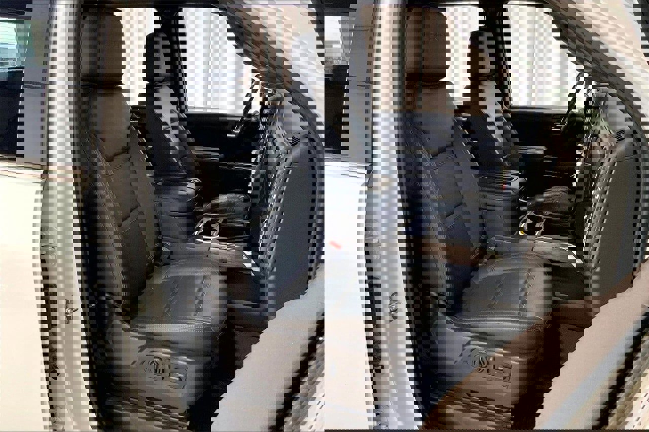 Used 2020 GMC Sierra 2500 Denali w/ Denali Ultimate Package image 15