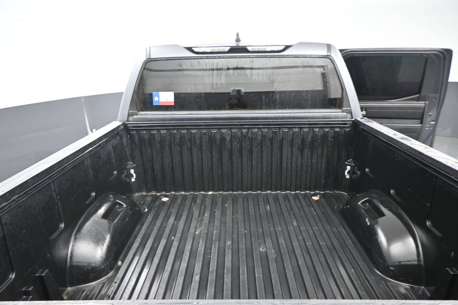 Used 2024 Toyota Tundra SR5 AWD/4WD image 8