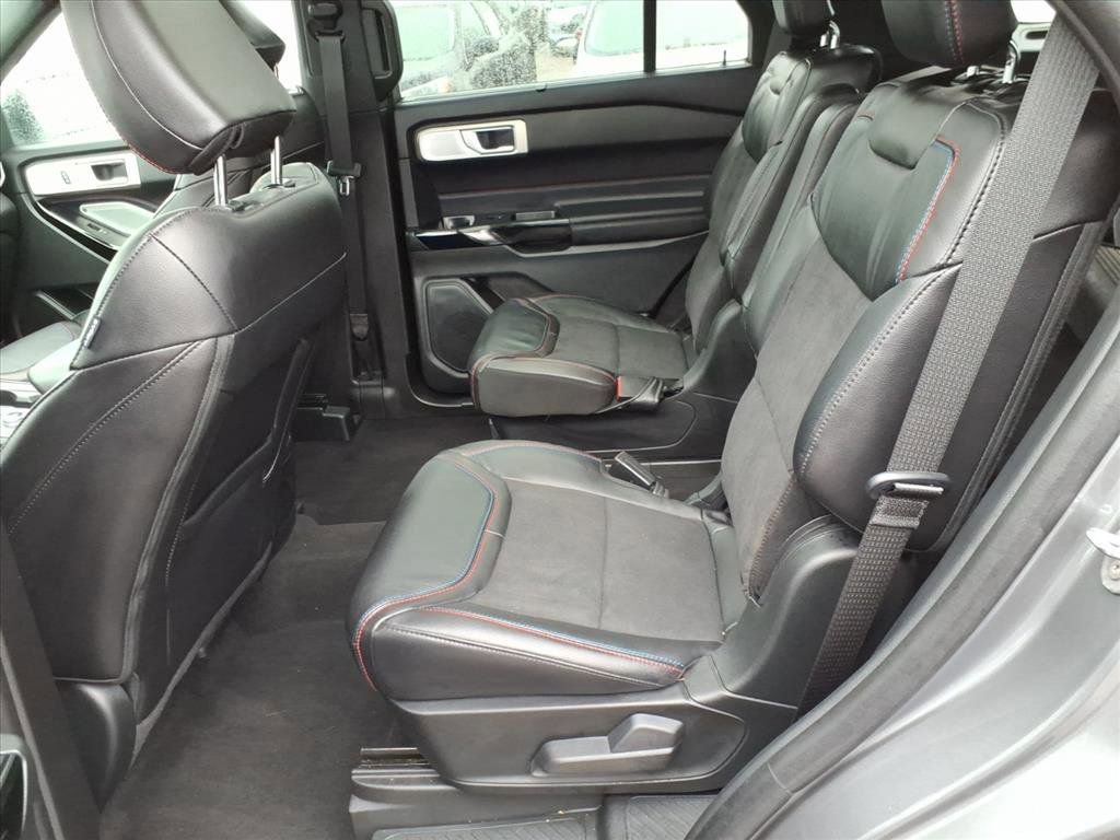 Used 2023 Ford Explorer ST w/ Equipment Group 401A image 11