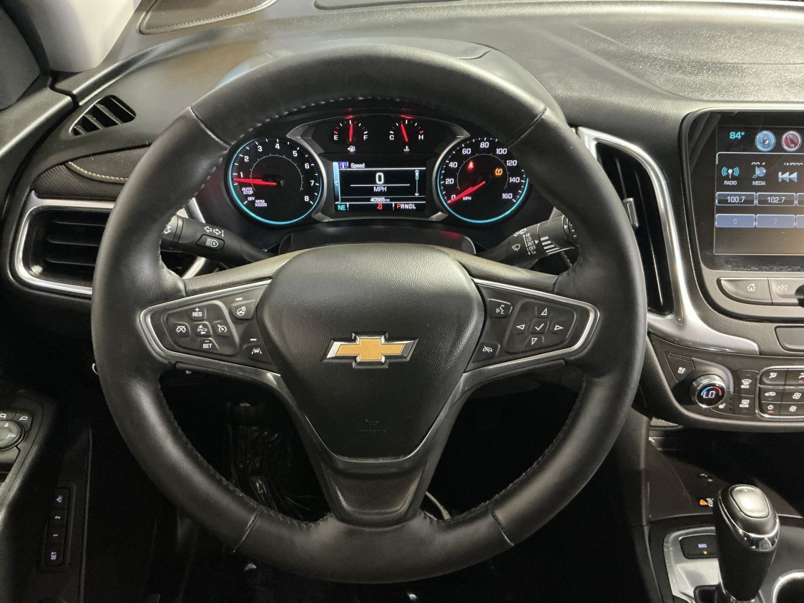 Used 2018 Chevrolet Equinox Premier AWD/4WD image 17