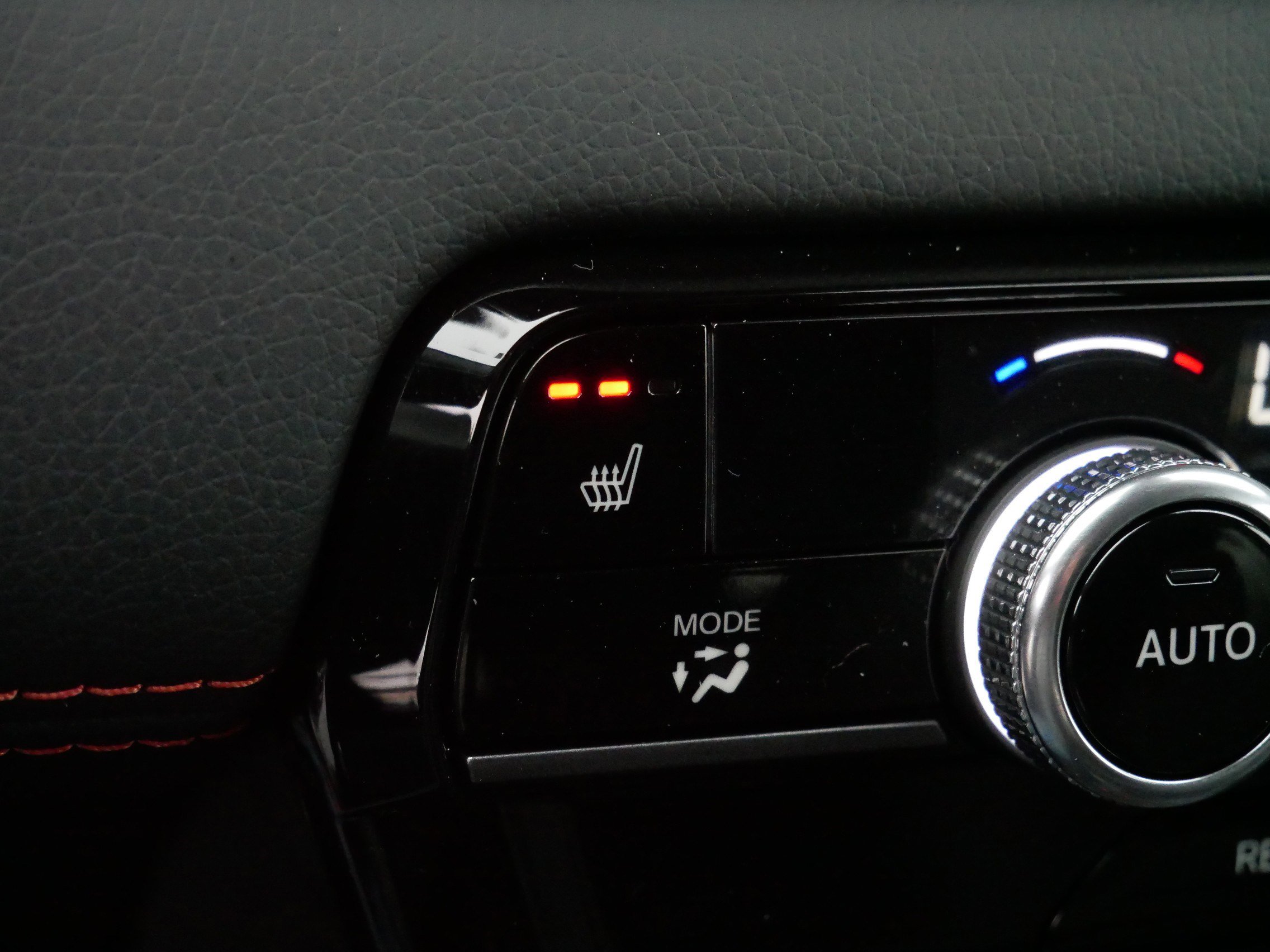 Certified 2025 Honda Pilot TrailSport image 31