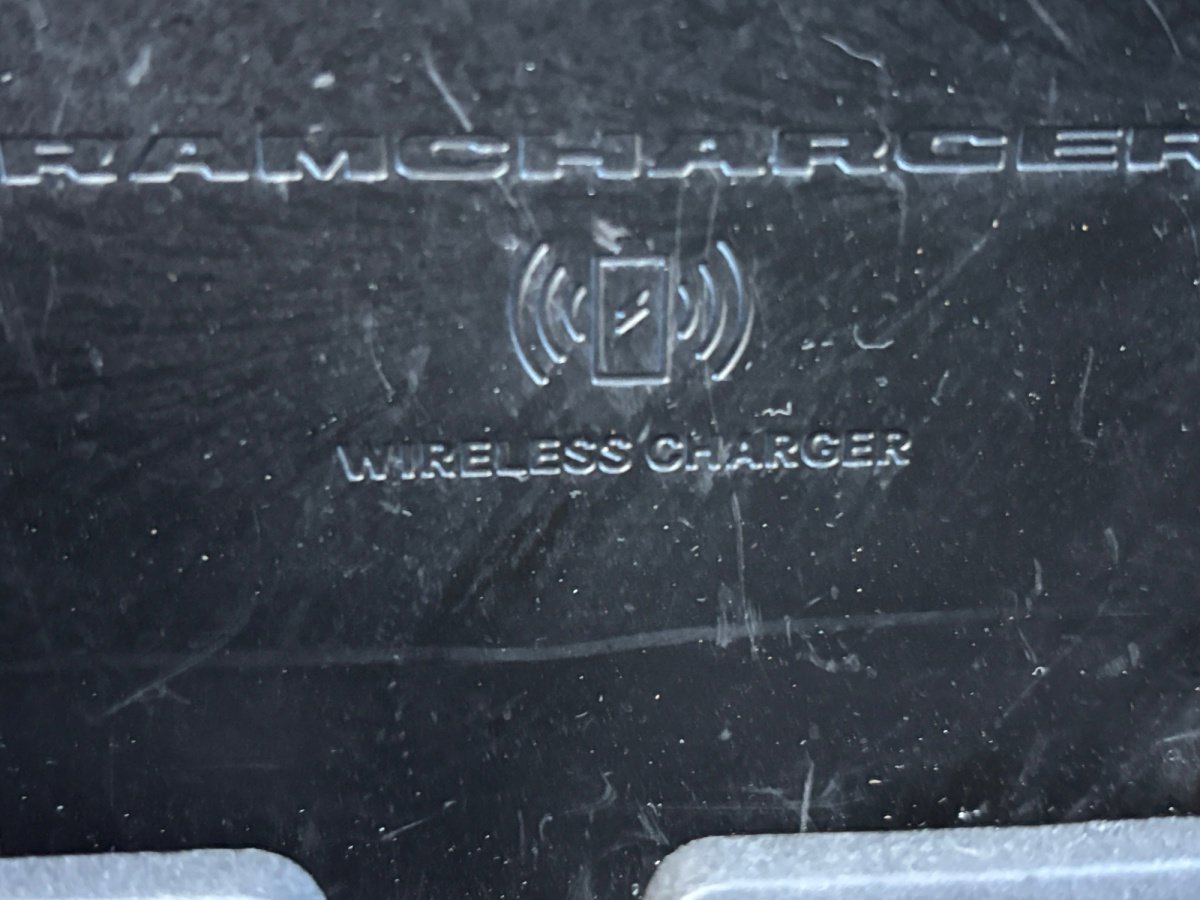 Used 2020 RAM 1500 Limited w/ Black Appearance Package image 33