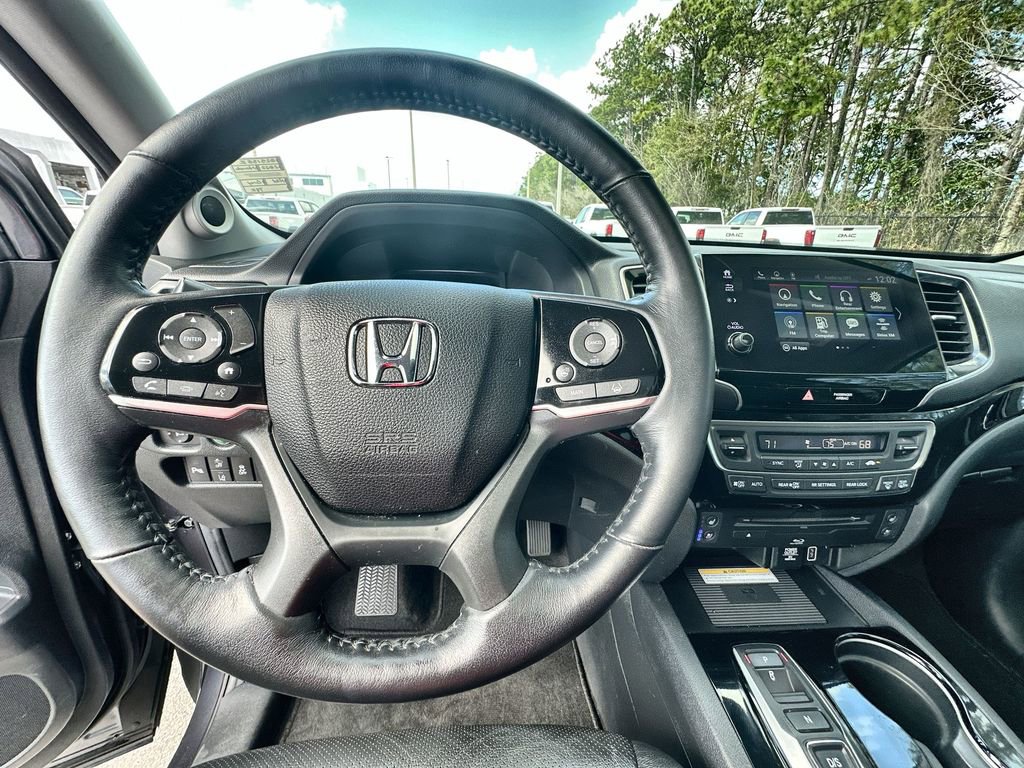 Used 2022 Honda Pilot Elite image 11