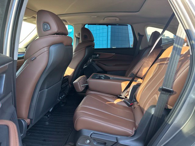 Used 2024 Acura MDX w/ Technology Package FWD image 5