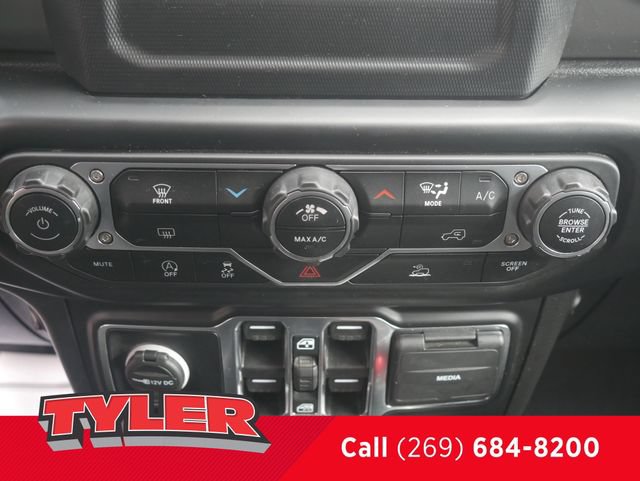 Certified 2022 Jeep Gladiator Sport AWD/4WD image 33