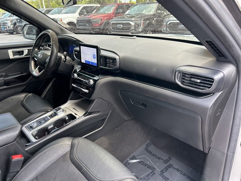 Used 2023 Ford Explorer ST AWD/4WD image 39