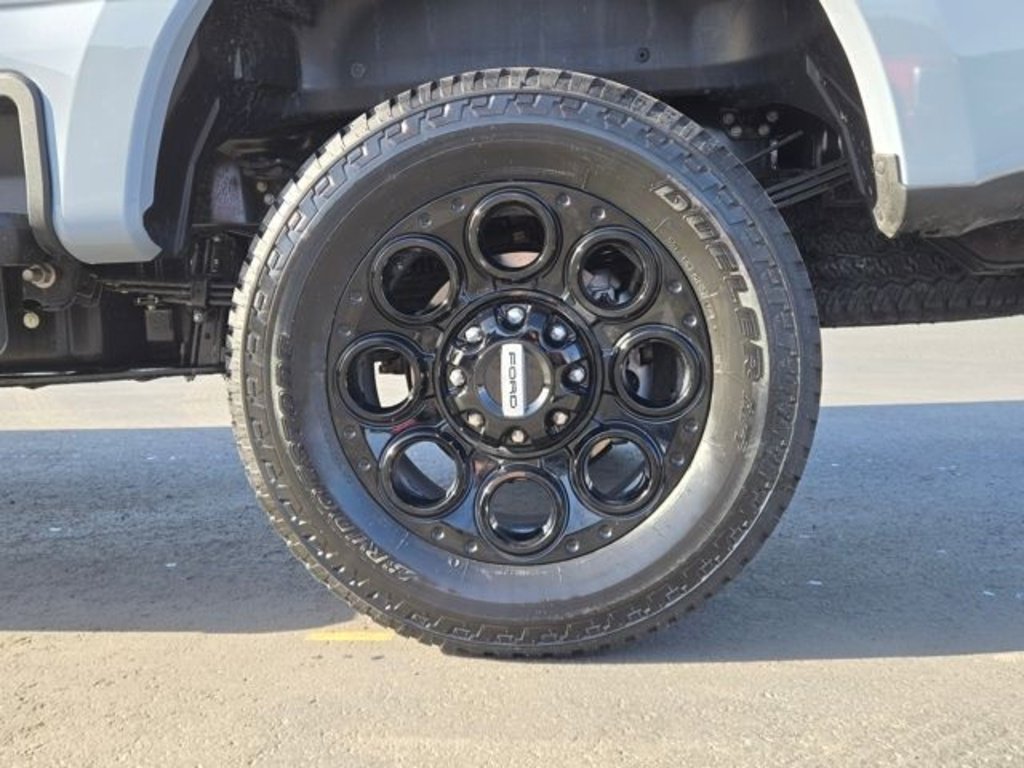 New 2025 Ford F350 Lariat w/ Lariat Ultimate Package image 13