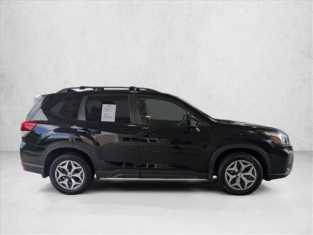Used 2021 Subaru Forester Premium image 4