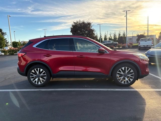 Used 2020 Ford Escape Titanium AWD/4WD image 8