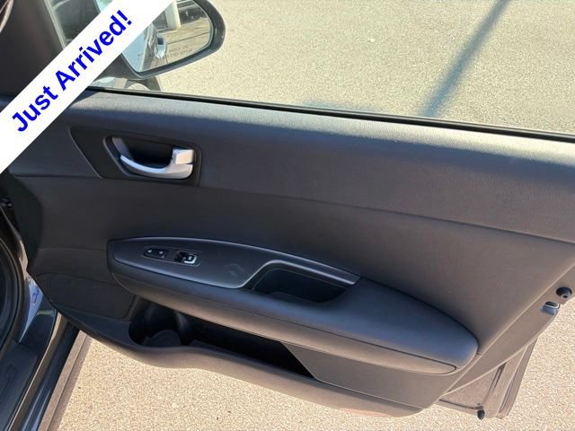 Used 2019 Kia Optima S FWD image 22