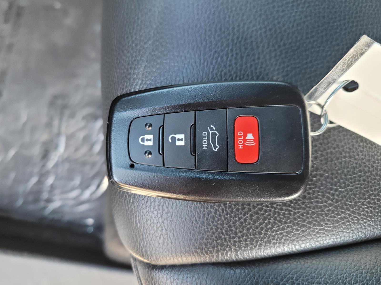 Used 2022 Toyota Highlander XSE image 29