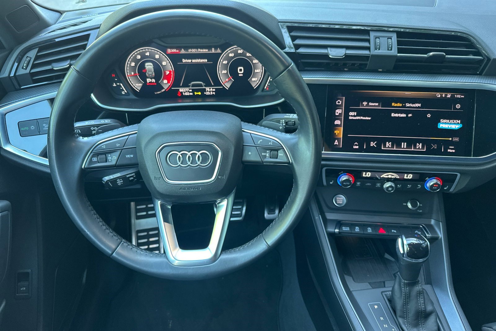 Used 2019 Audi Q3 2.0T Premium Plus image 18