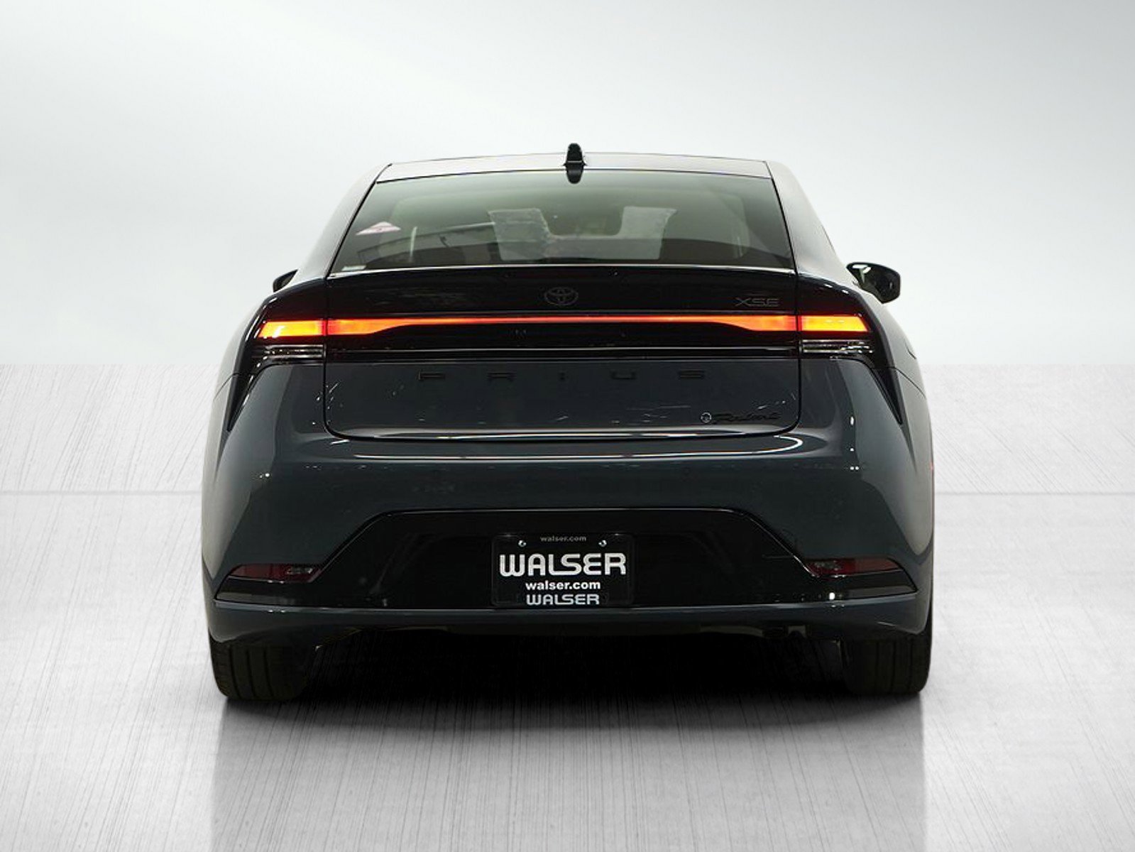 Used 2024 Toyota Prius Prime XSE Premium image 6