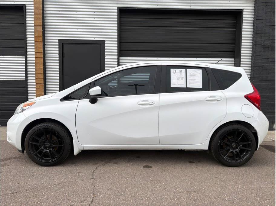 Used 2015 Nissan Versa Note SV FWD image 6