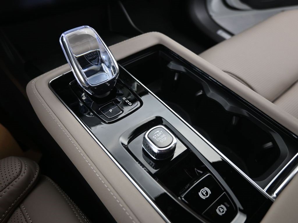 New 2026 Volvo XC90 B6 Ultra image 24