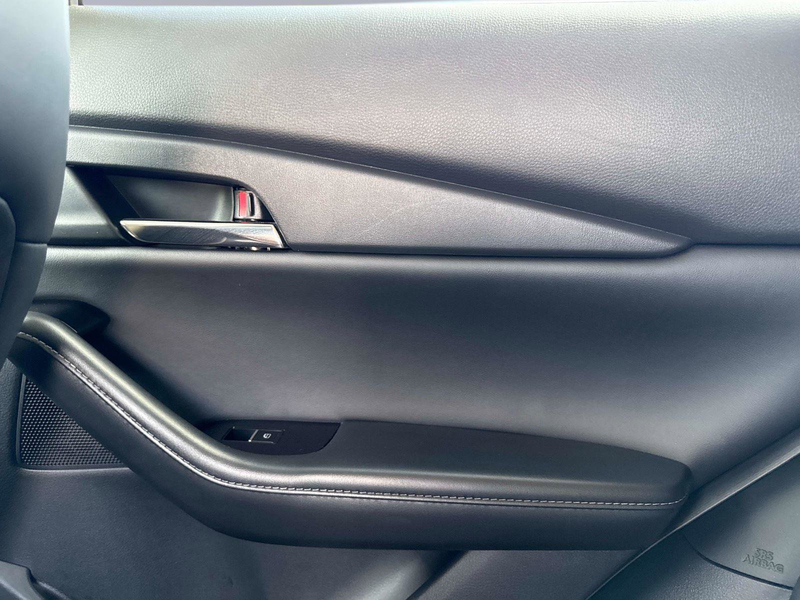 Certified 2025 MAZDA CX-30 AWD 2.5 S w/ Preferred Package image 16