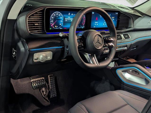 New 2026 Mercedes-Benz GLS 450 4MATIC image 3